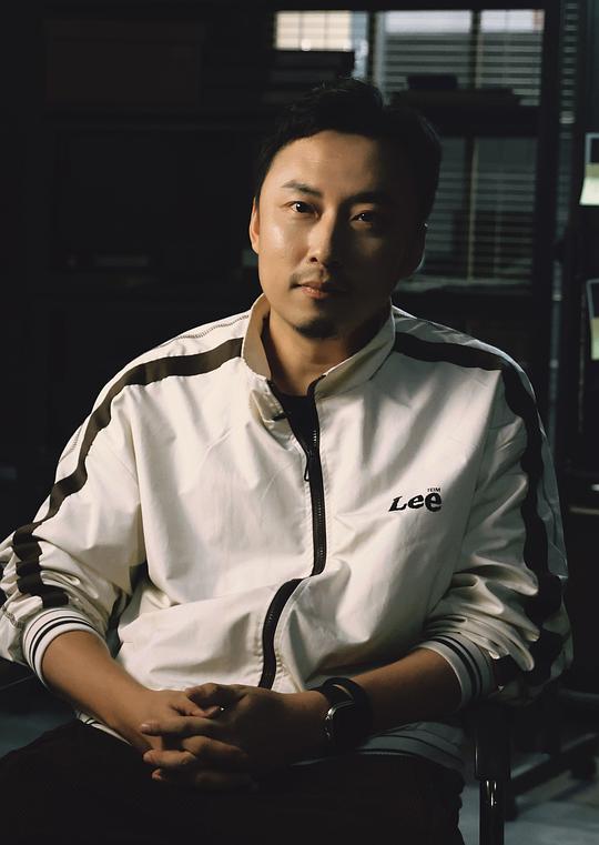 陈卓 Zhuo Chen照片