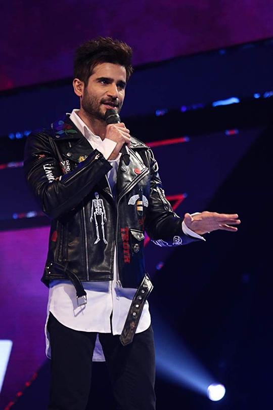 卡兰·塔克尔 Karan Tacker照片