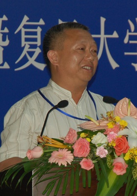 胡兆洪 Zhaohong Hu照片