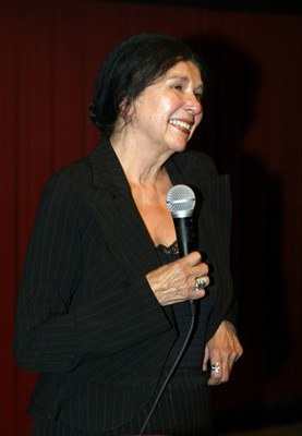 阿拉尼斯·欧泊萨文 Alanis Obomsawin照片