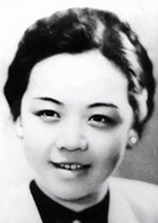吴茵 Yin Wu照片