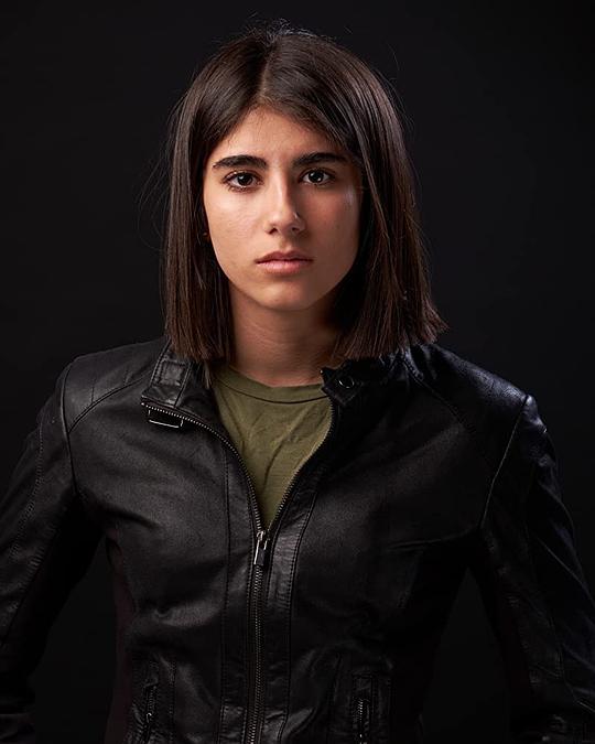 扎丽娜·斯特灵 Zarina Sterling照片