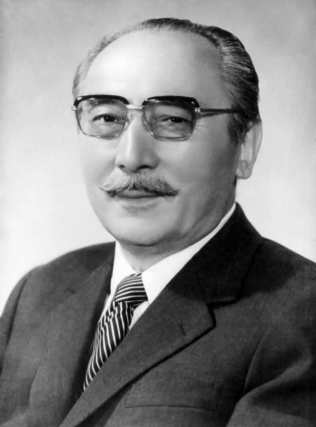 赛福鼎·艾则孜 Saifuddin Azizi照片