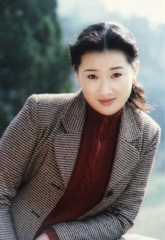 董娴 Xian Dong照片