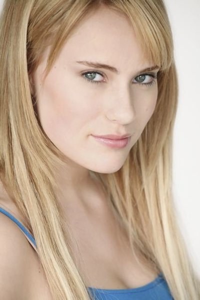 Kate Melton照片
