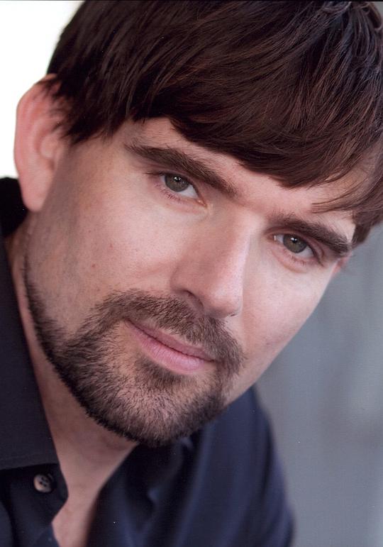 马修·麦凯 Mathew Mackay照片