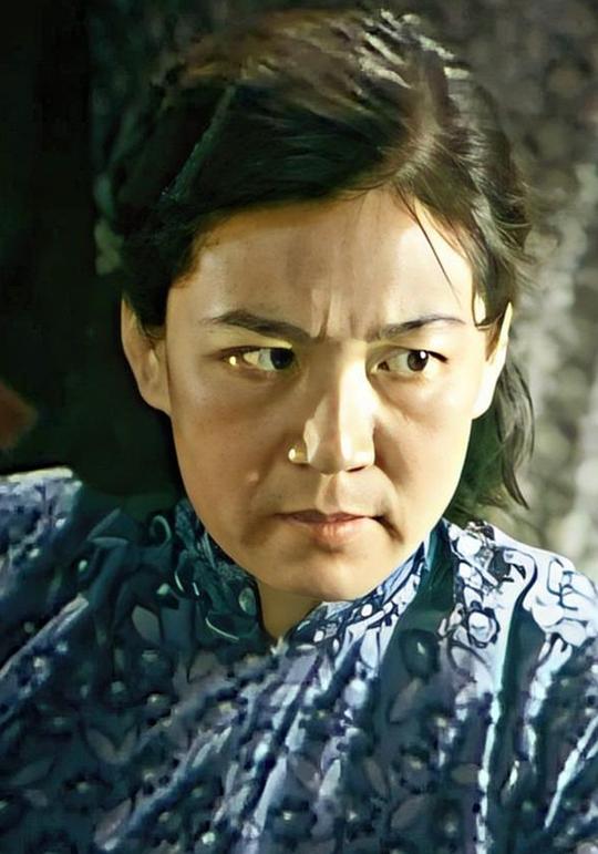 戚丽 Li Qi照片