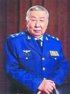 阎肃 Su Yan照片