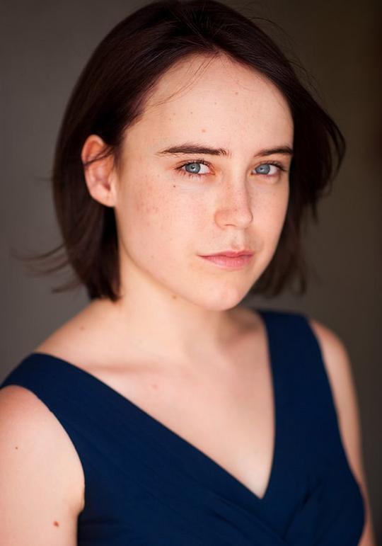 哈丽特·戴维斯 Harriet Davies照片