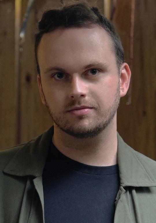 塞缪尔·凡·格林斯文 Samuel Van Grinsven照片