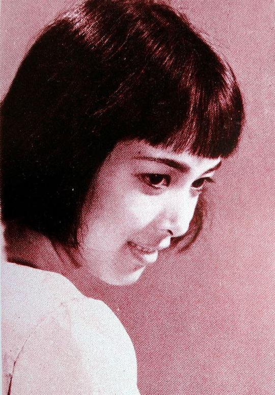杨丽仪 Liyi Yang照片
