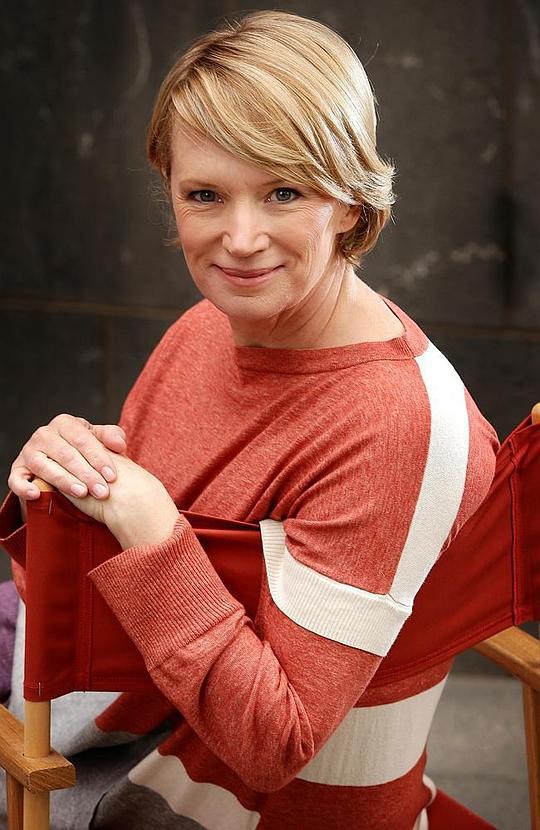 Jane Turner照片