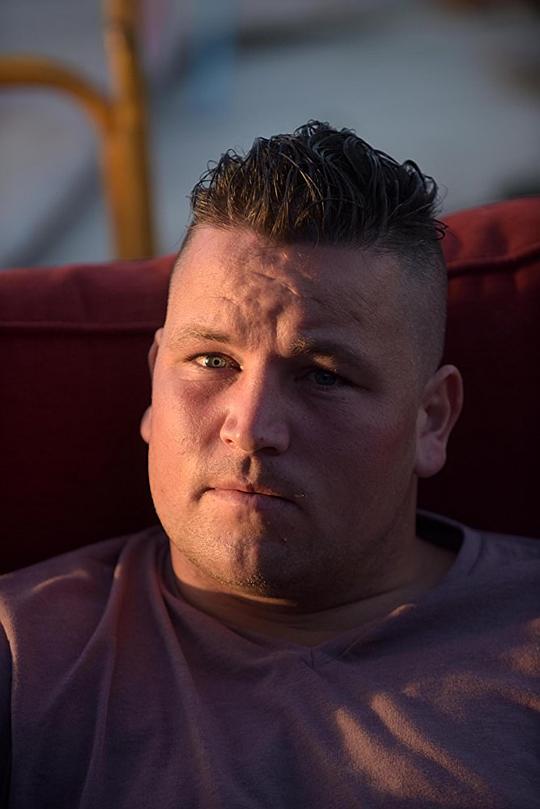 约翰·科纳斯 John Connors照片