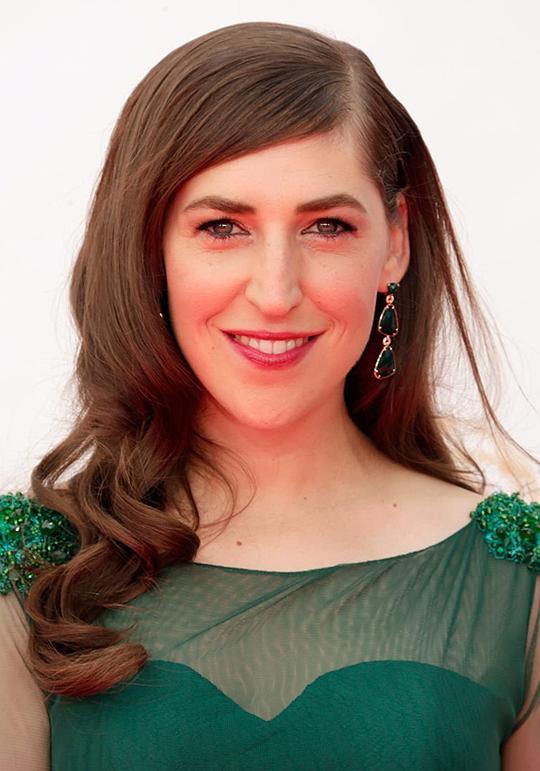 马伊姆·拜力克 Mayim Bialik照片