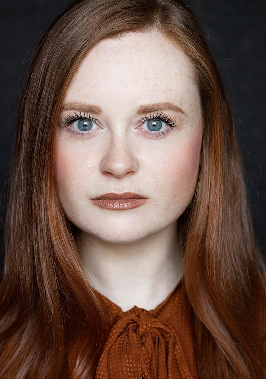 艾丽西娅·杰拉德 Alicia Gerrard照片