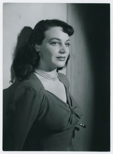 米米·内尔松 Mimi Nelson照片