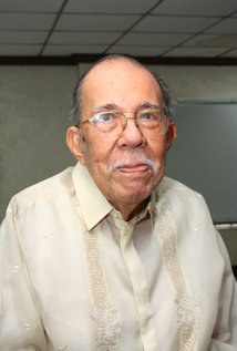 埃迪·罗梅罗 Eddie Romero照片