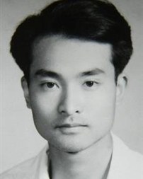鄂华 Hua E照片