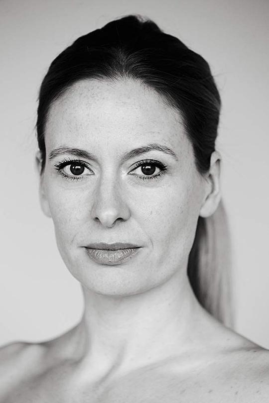 莎拉·道格·阿斯盖尔斯杜提尔 Sara Dögg Ásgeirsdóttir照片