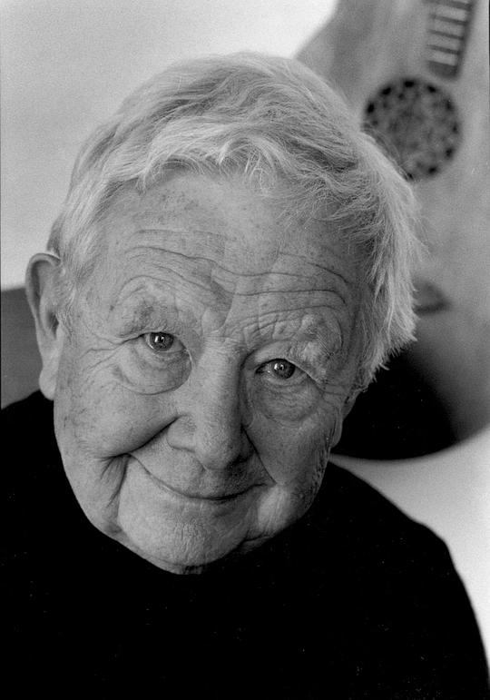 Lasse Pöysti照片