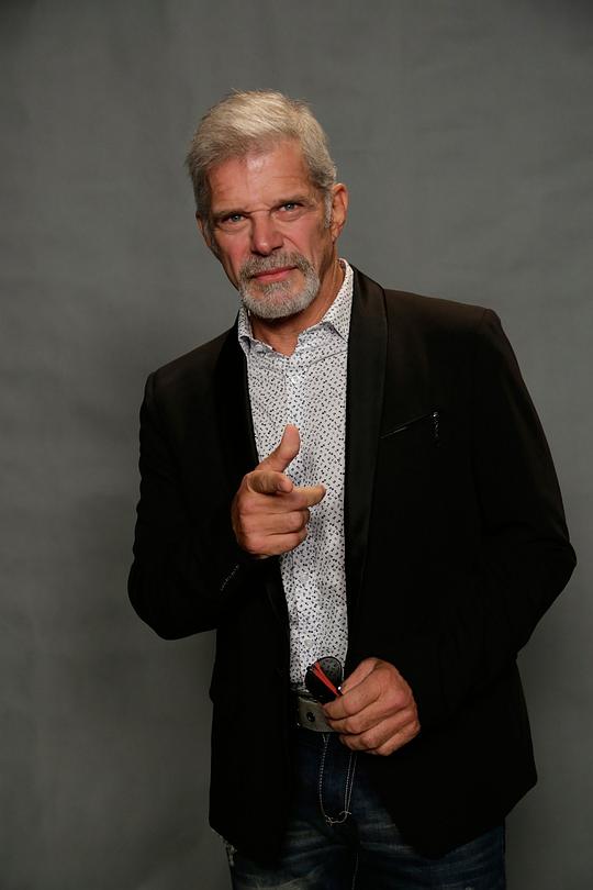 劳尔·伽儒拉 Raul Gazolla照片