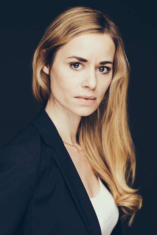 特丽丝·丹斯卡尔德 Therese Damsgaard照片