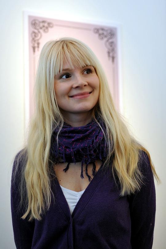 帕梅拉·托拉 Pamela Tola照片