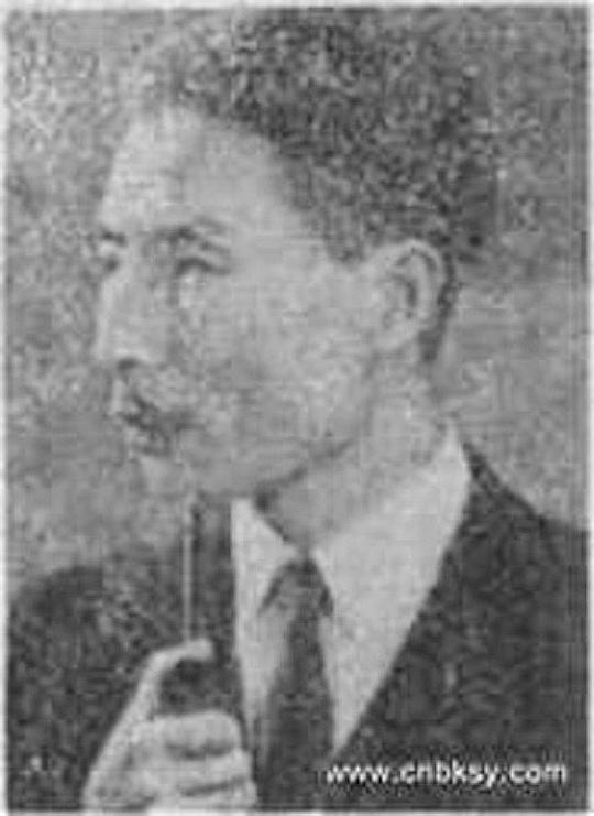严肃 Su Yan照片
