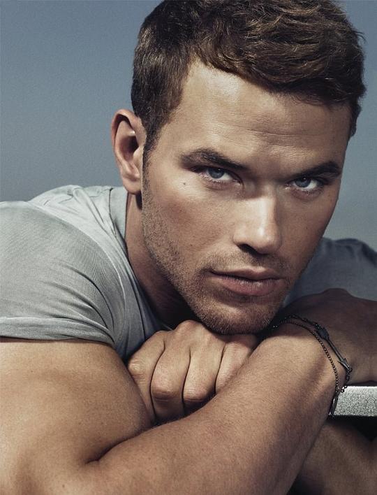 凯南·鲁兹 Kellan Lutz照片