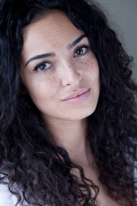 安娜·谢弗 Anna Shaffer照片