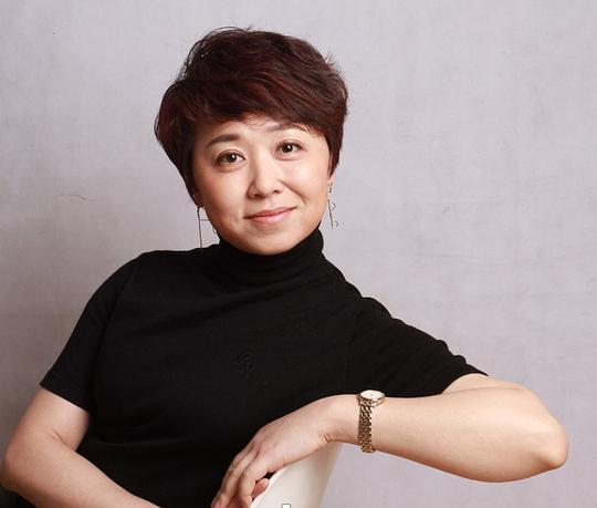 胡静 Jing Hu照片