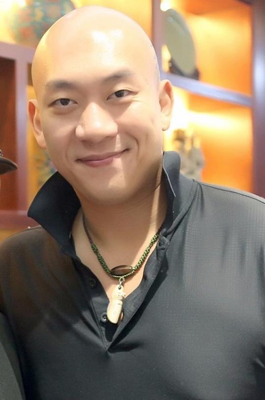 李嘉 Oscar Li照片