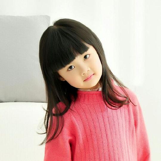 张馨月 Xinyue Zhang照片