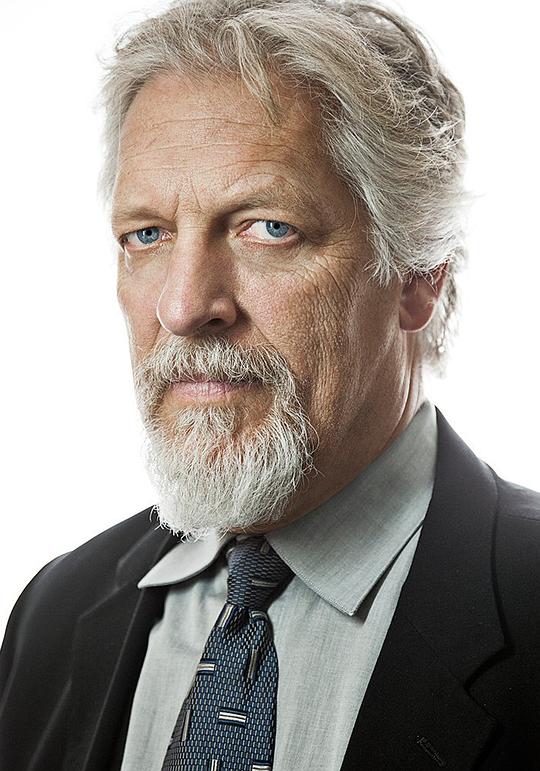 克兰西·布朗 Clancy Brown照片
