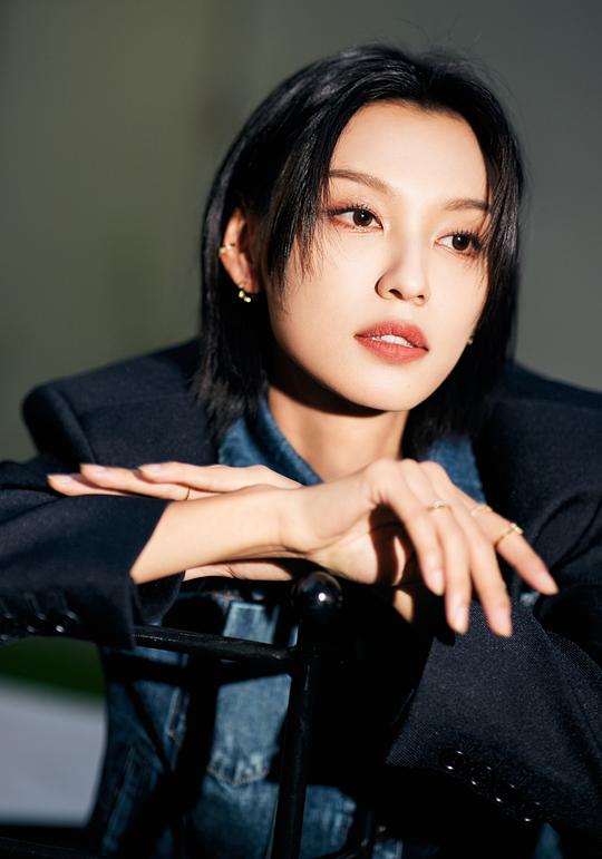 王丹妮 Louise Wong照片