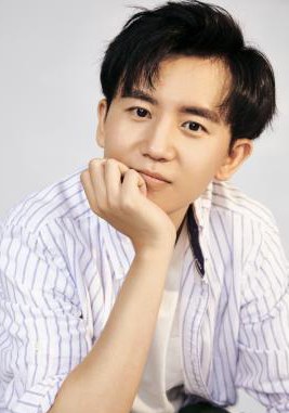 王尊 Zun Wang照片