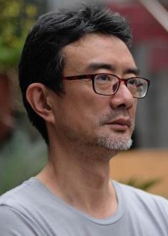 赵川照片
