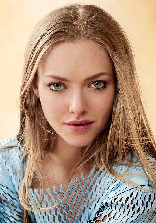 阿曼达·塞弗里德 Amanda Seyfried照片