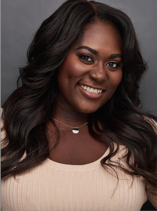 丹妮尔·布鲁克斯 Danielle Brooks照片