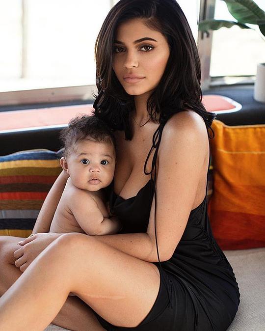 凯莉·詹娜 Kylie Jenner照片