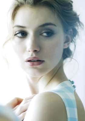 伊莫琴·普茨 Imogen Poots照片