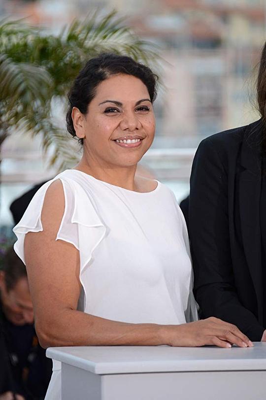 德波拉·梅尔曼 Deborah Mailman照片
