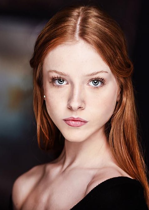 朱莉娅·多伊尔 Julia Doyle照片