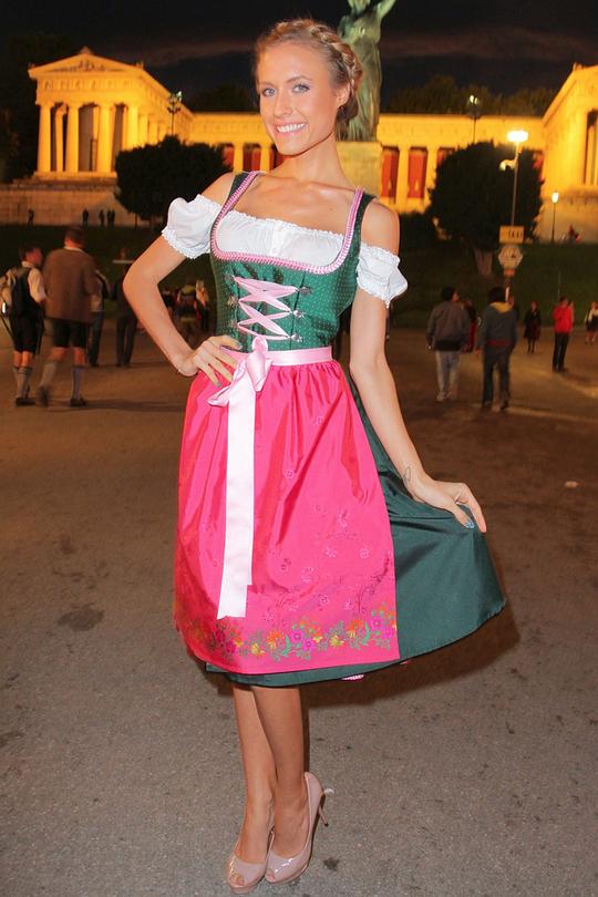 Alena Gerber照片