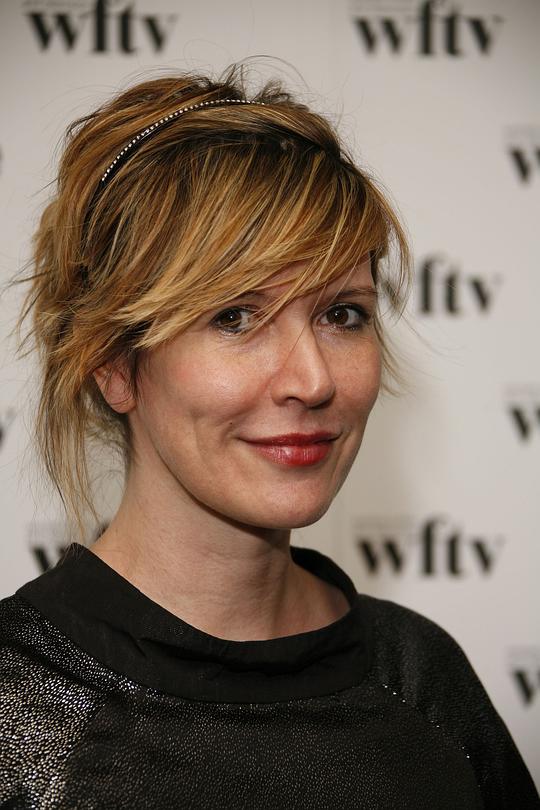 朱莉娅·戴维斯 Julia Davis照片