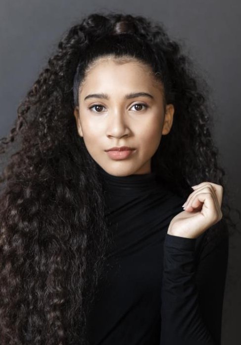 加布里埃拉·梅希亚·佩雷斯 Gabriella Mejia Perez照片