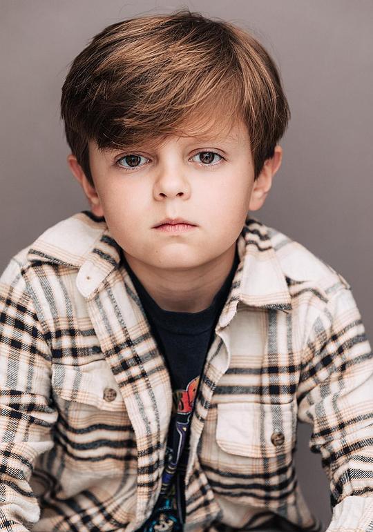 卡勒姆·文森 Callum Vinson照片