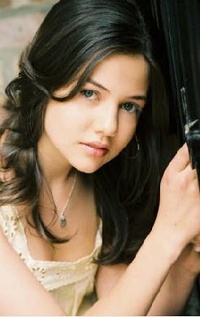 丹妮尔·坎贝尔 Danielle Campbell照片