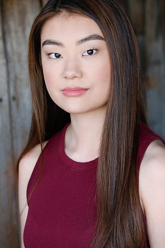 维多利亚·格蕾丝 Victoria Grace照片