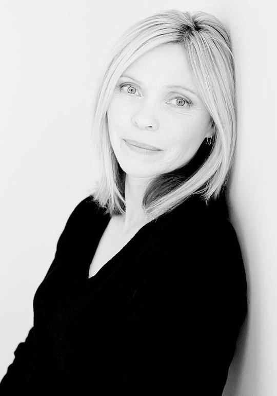 玛丽娜·斯蒂芬森·科尔 Marina Stephenson Kerr照片